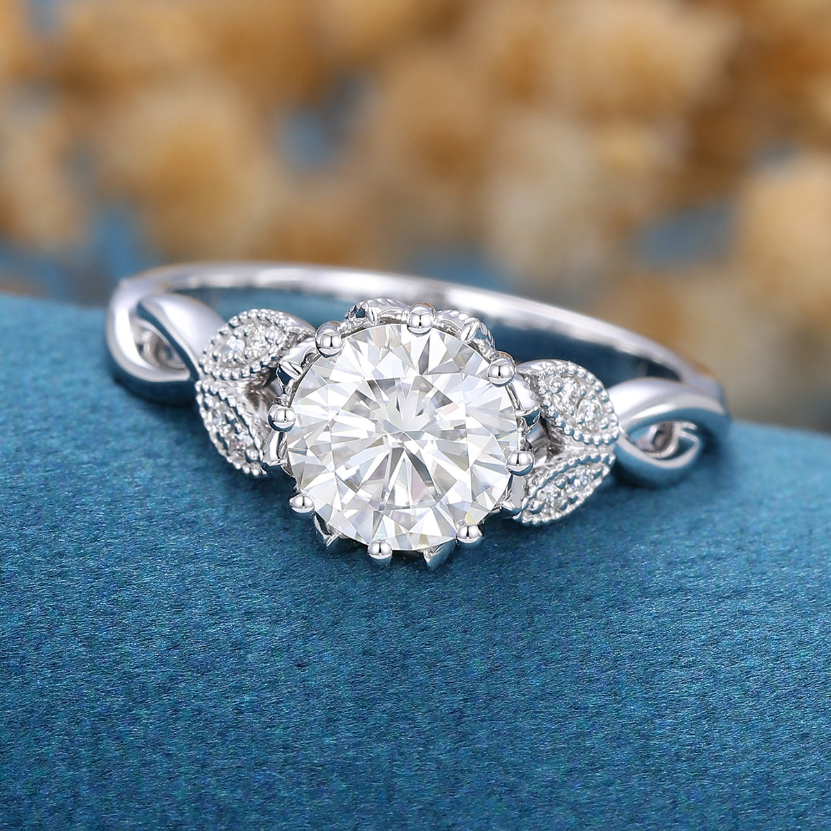 1.1 CT Round Vintage Cluster Lab Grown Diamond Engagement Ring